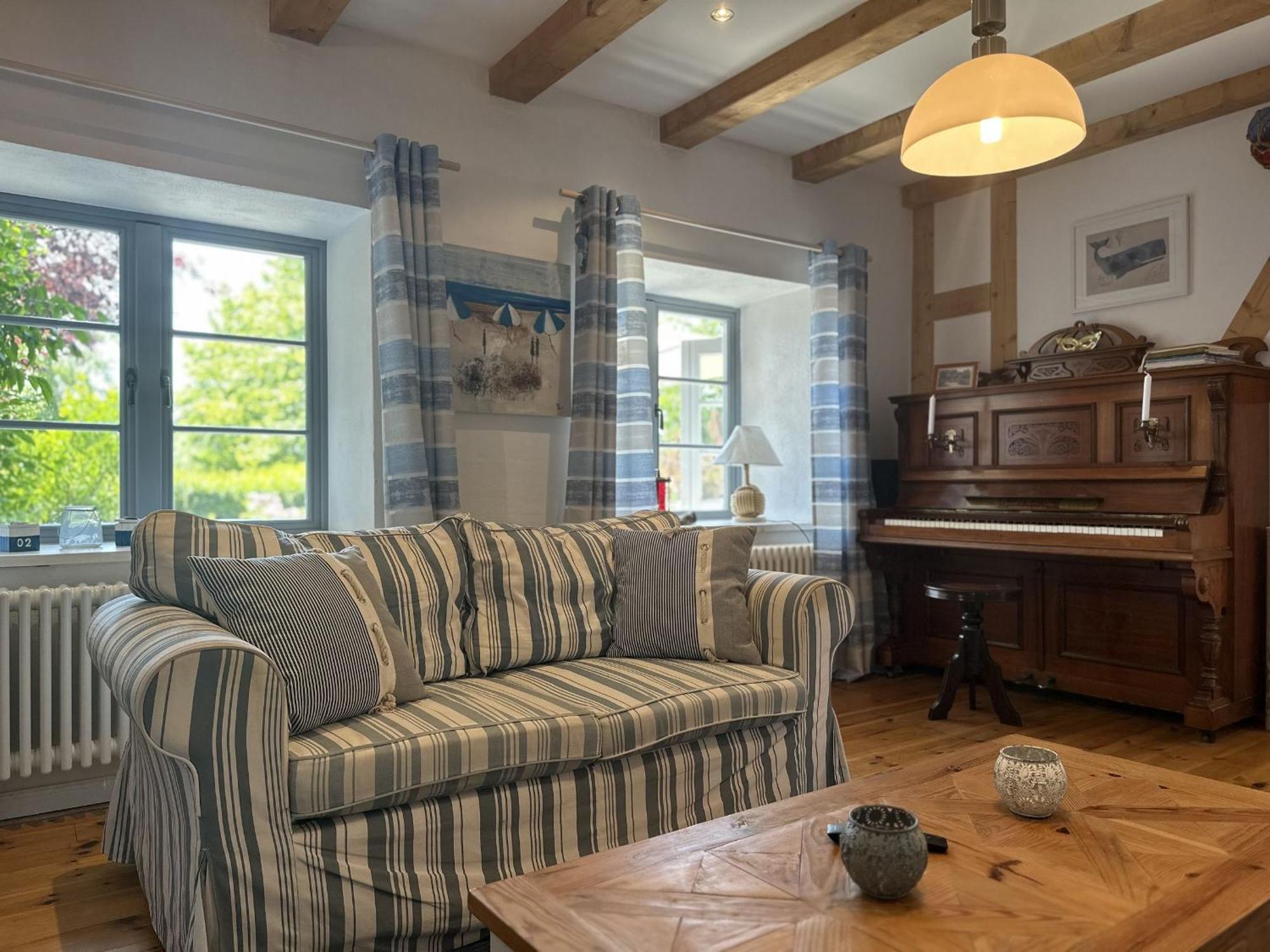 Ferienhaus Kleine Flucht Neuendorf Putbus Eksteriør billede